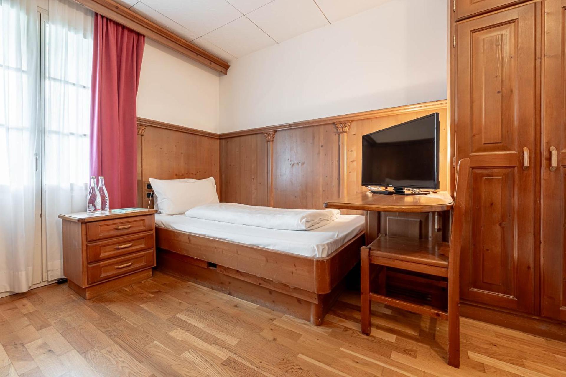 Hotel Dolomiti Schloss Canazei Buitenkant foto